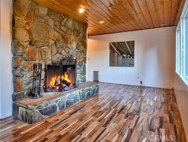 MLS #IV25216713 image #1