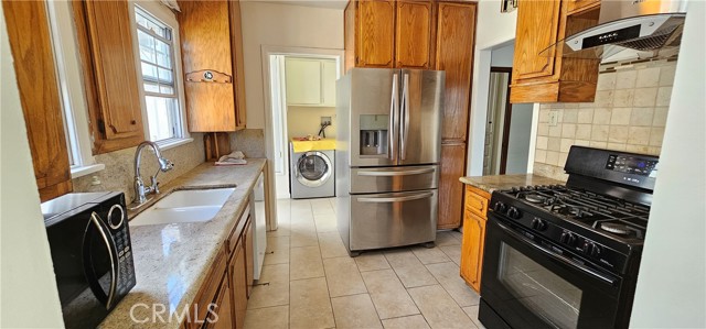 MLS #IV25216763 image #9