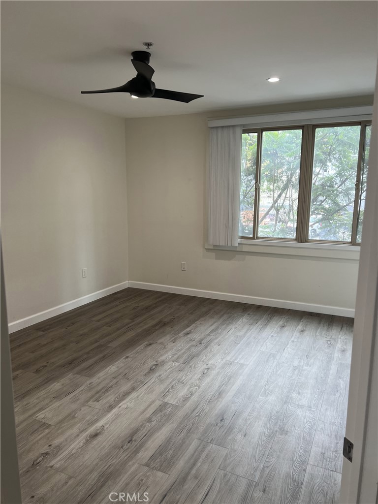 MLS #IV25217038 image #8