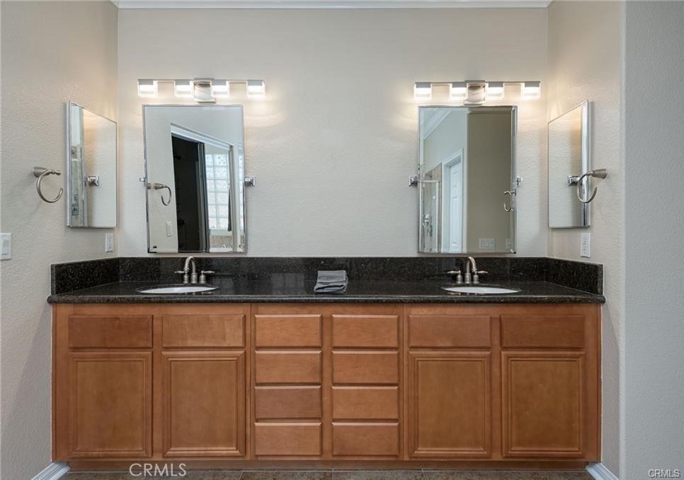 MLS #IV25218735 image #9