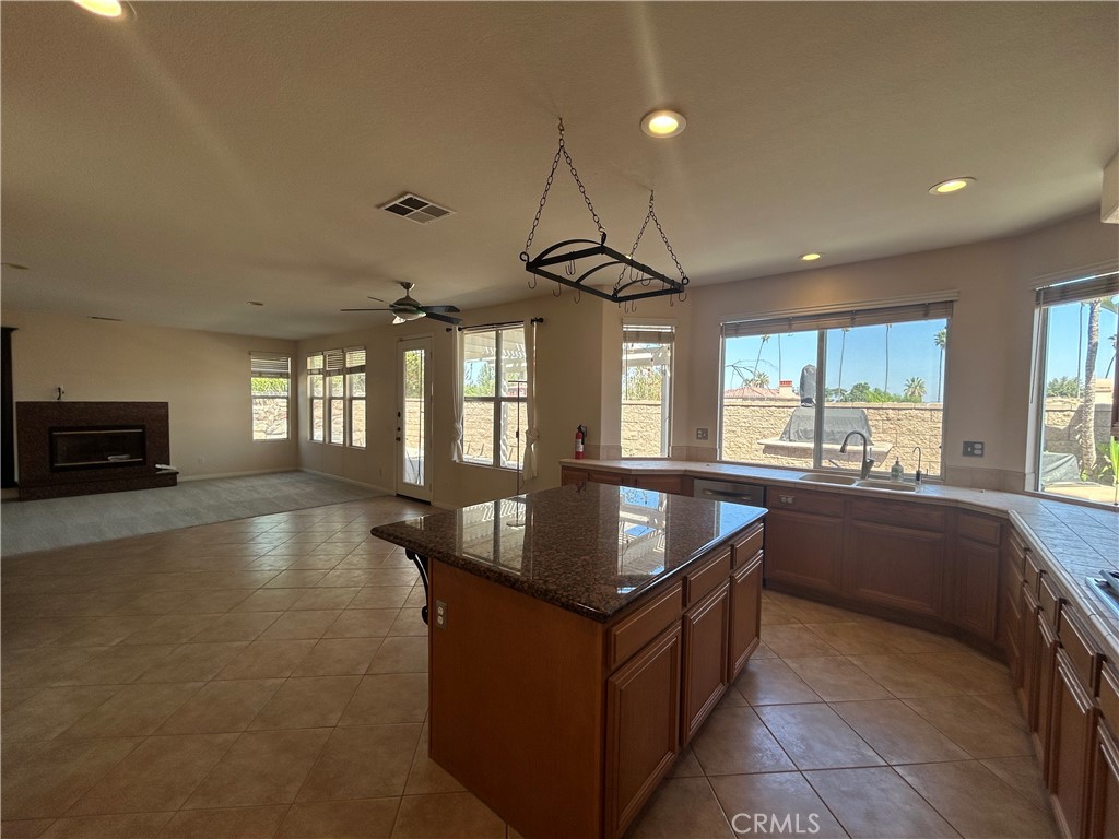 MLS #IV25218801 image #11