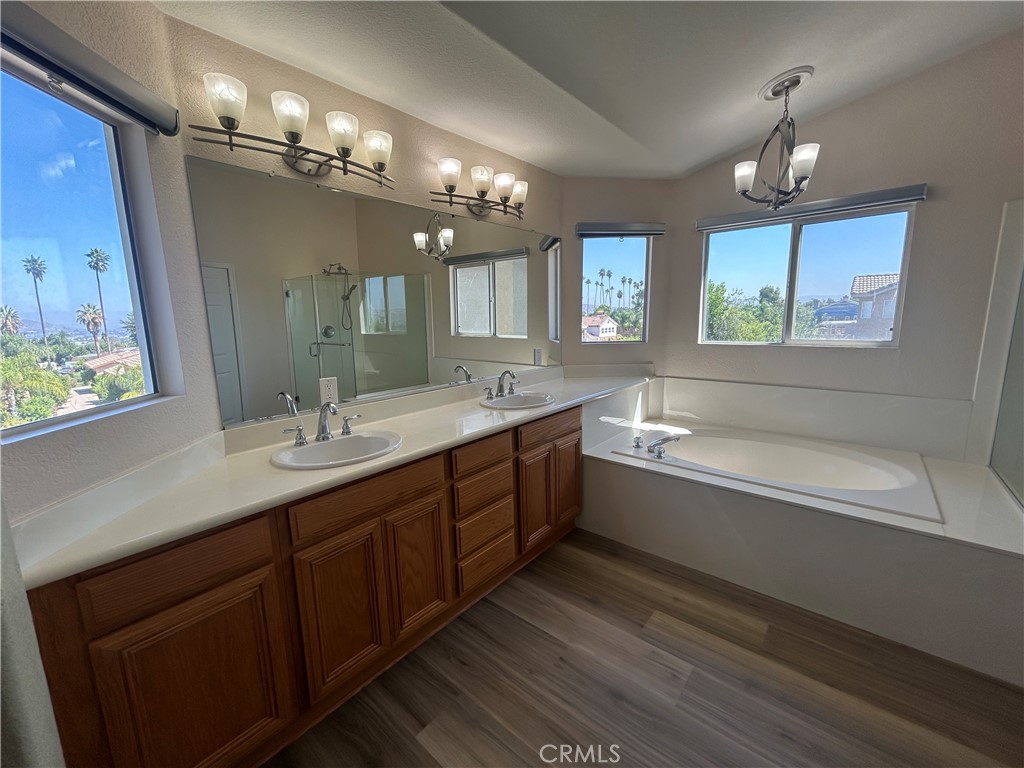 MLS #IV25218801 image #16