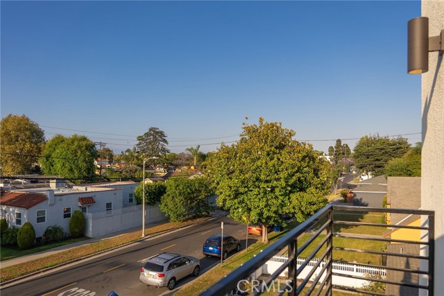 MLS #IV25220483 img 10