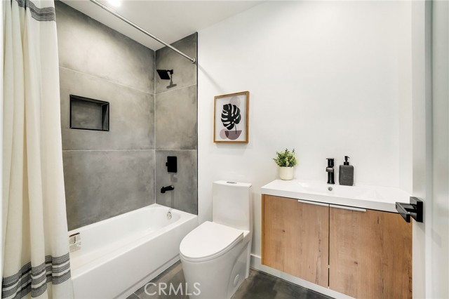 MLS #IV25220483 img 43