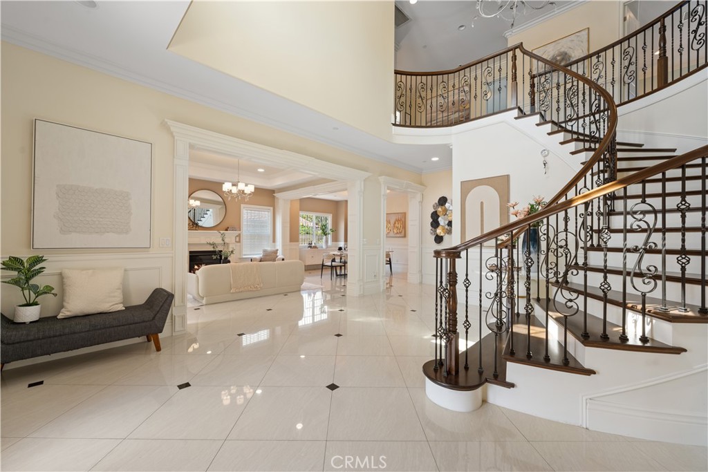 MLS #IV25220839 image #1