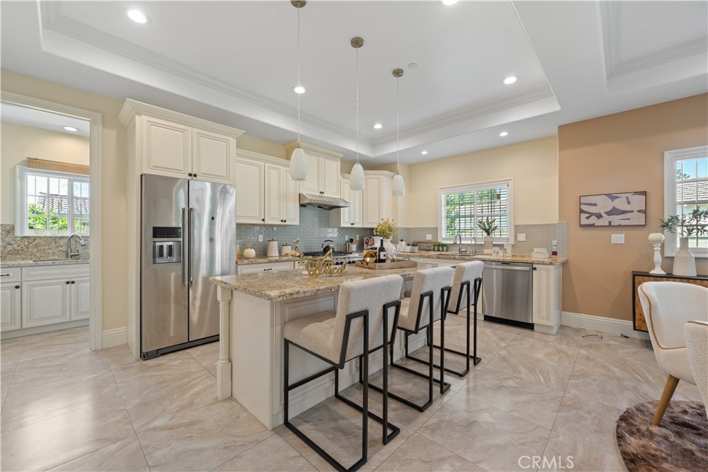 MLS #IV25220839 image #10