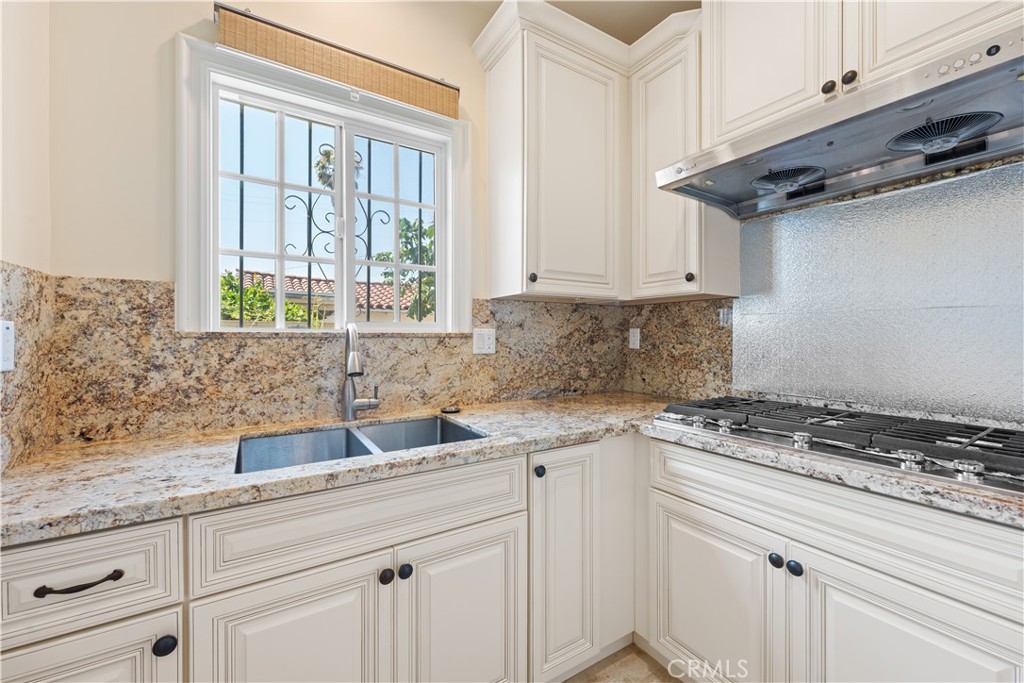 MLS #IV25220839 image #15