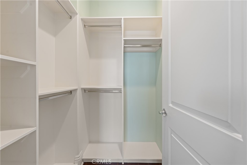 MLS #IV25220839 image #34