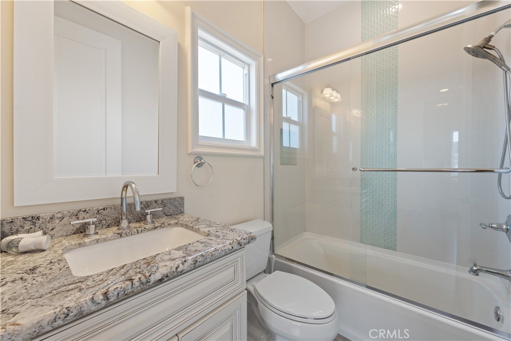 MLS #IV25220839 image #36