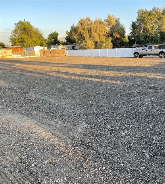 MLS #IV25220974 image #1