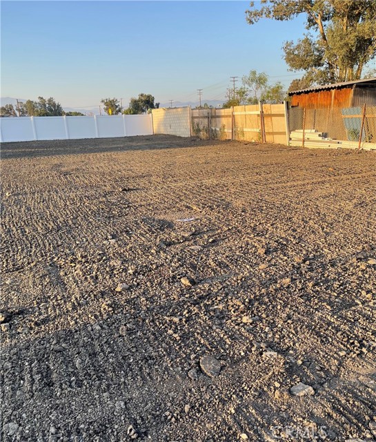 MLS #IV25220974 image #2