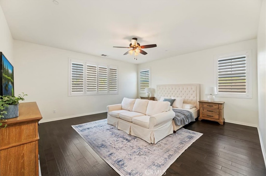 MLS #IV25221174 image #12