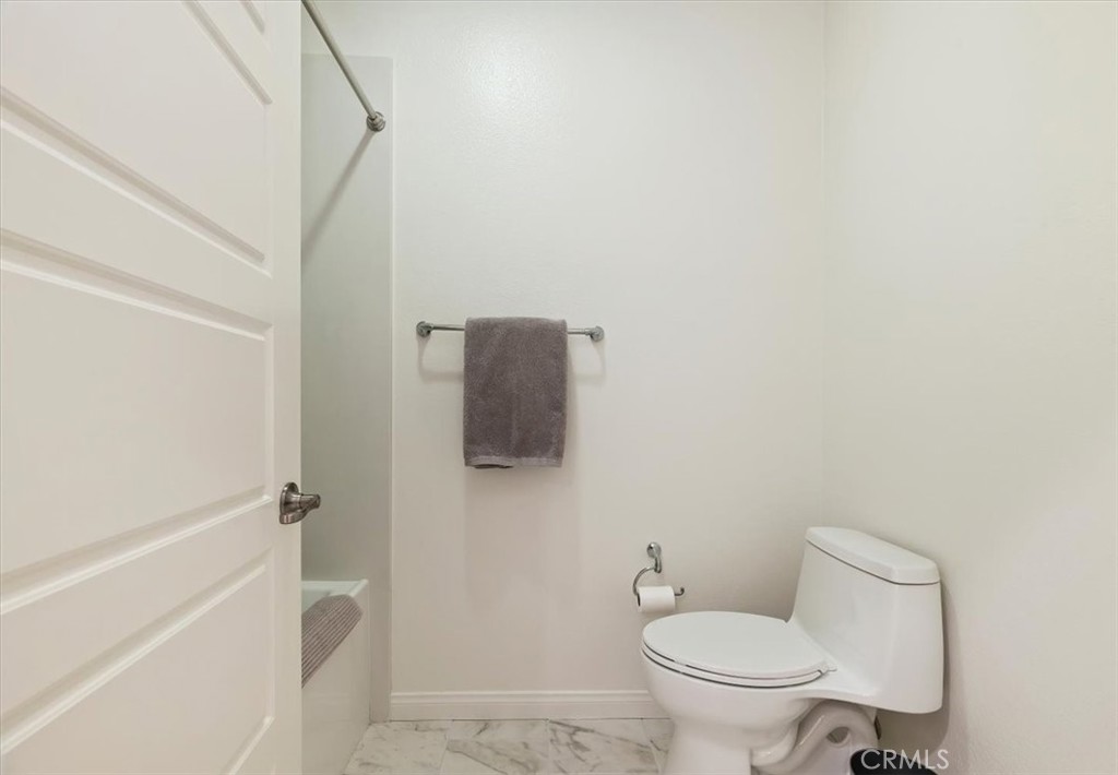 MLS #IV25221174 image #18