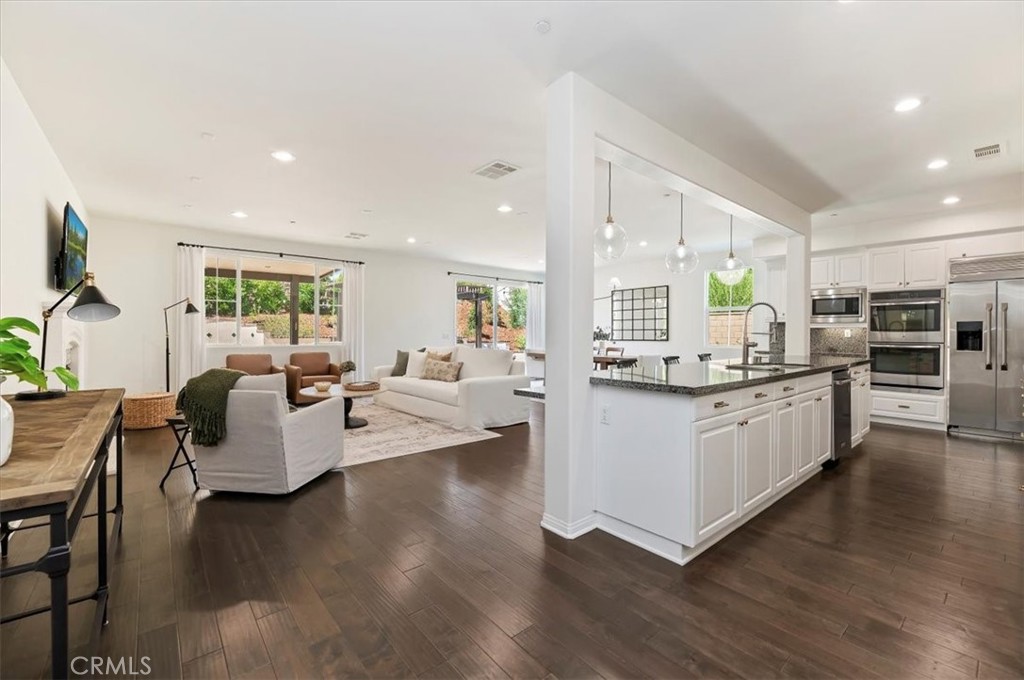 MLS #IV25221174 image #3