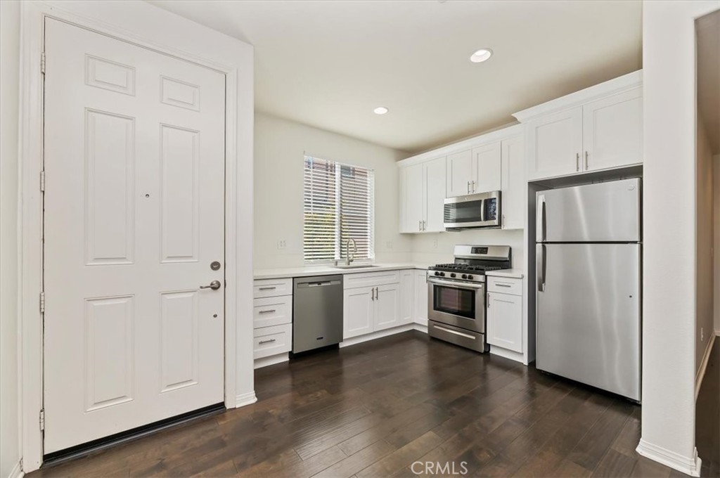 MLS #IV25221174 image #30