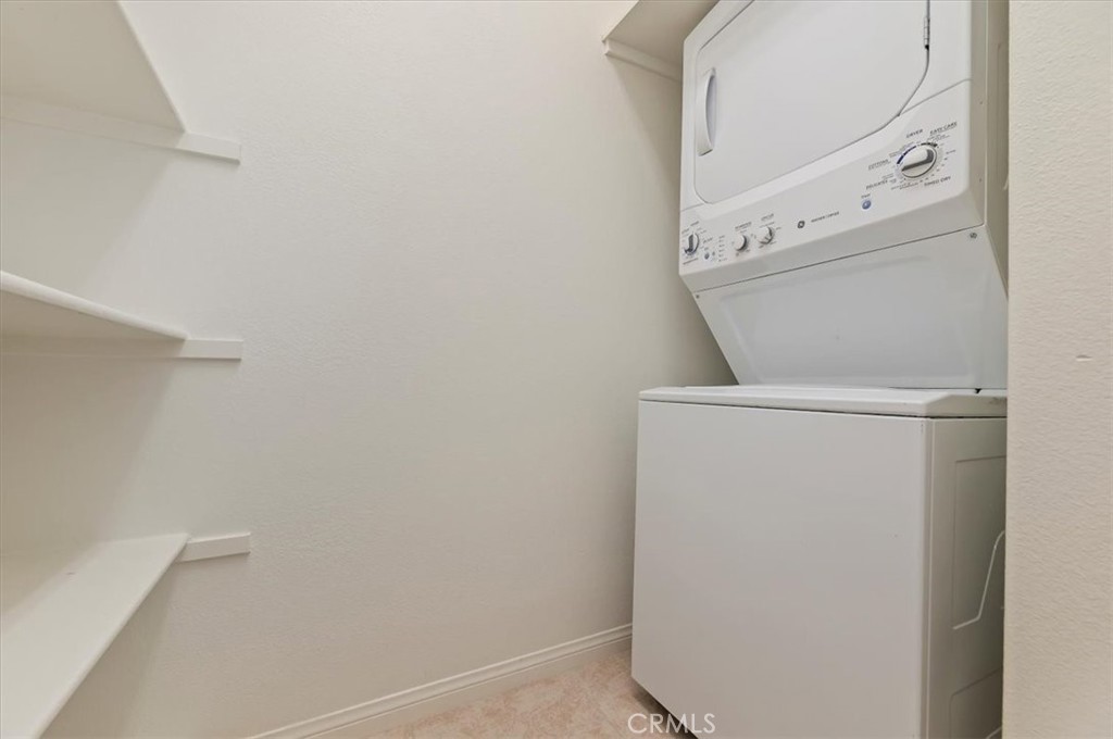 MLS #IV25221174 image #36