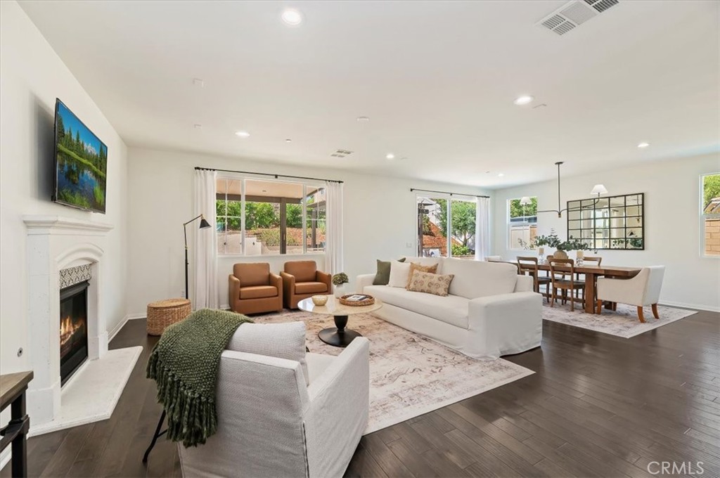 MLS #IV25221174 image #7