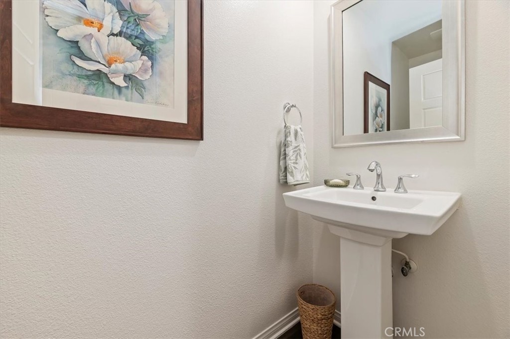 MLS #IV25221174 image #8