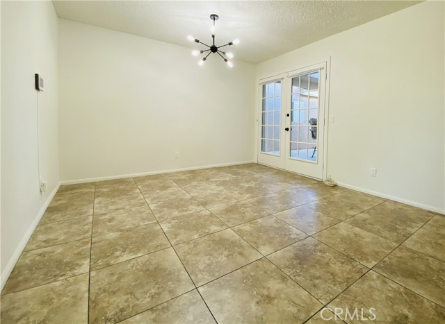 MLS #IV25221759 image #14