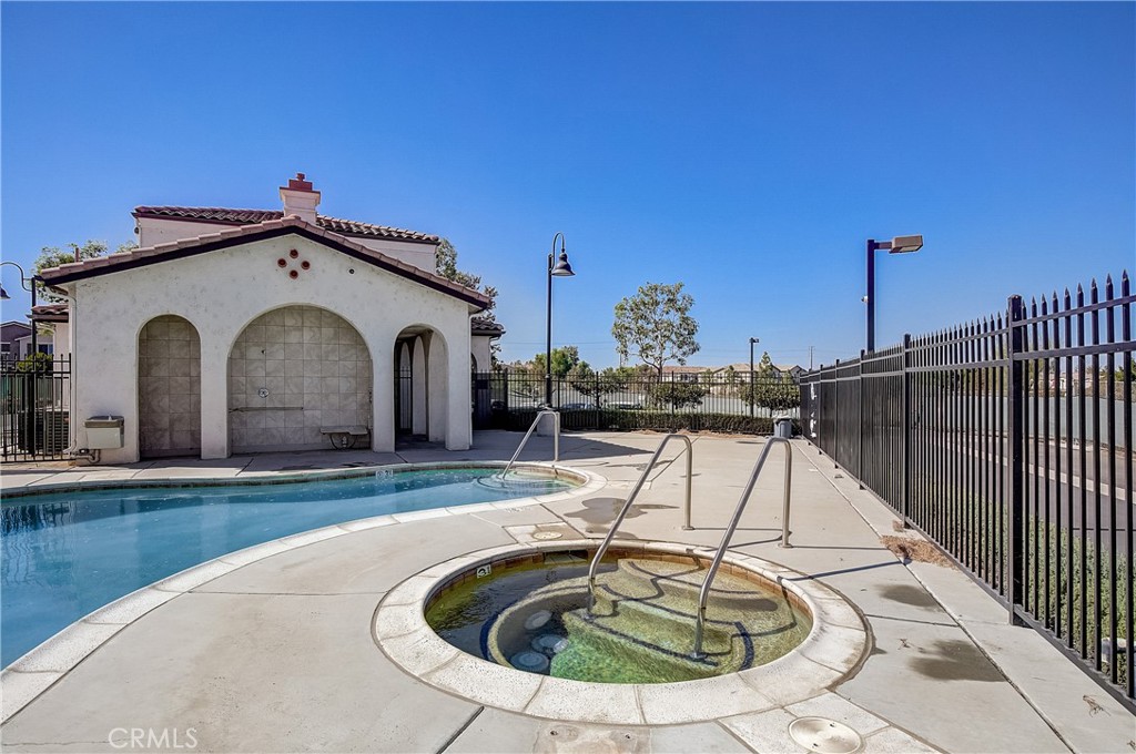 MLS #IV25222698 image #35