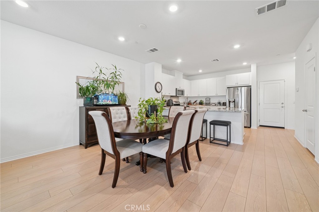 MLS #IV25222698 image #6