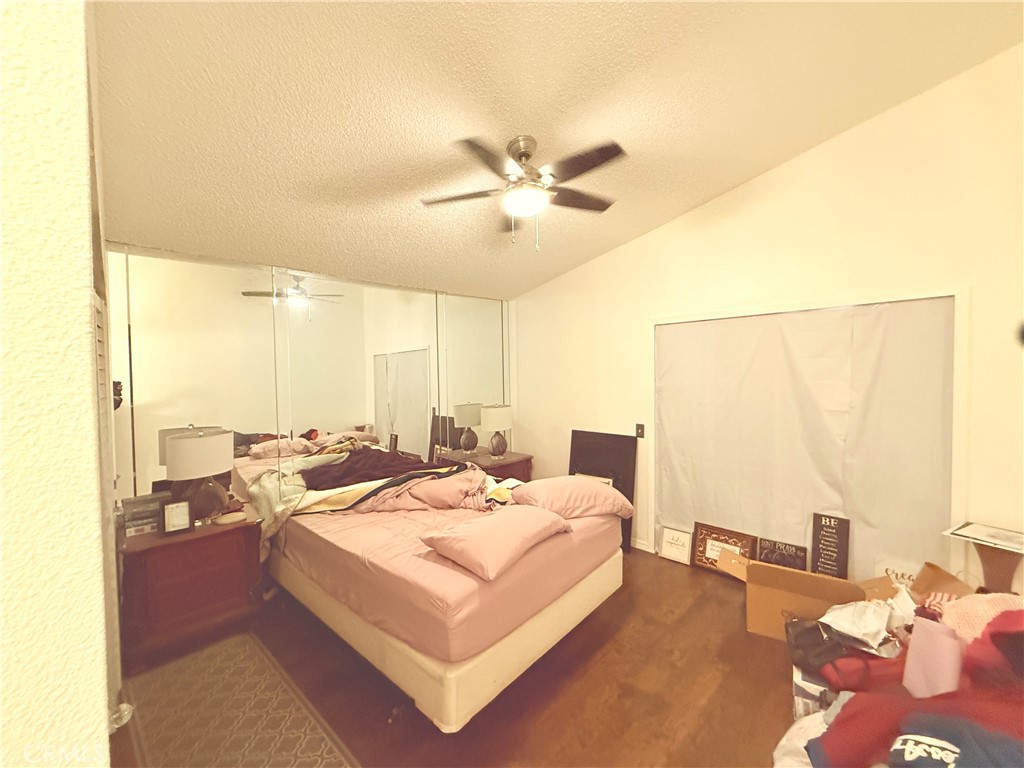 MLS #IV25223136 image #11