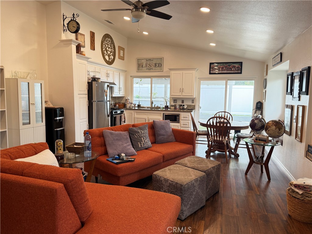 MLS #IV25223136 image #25