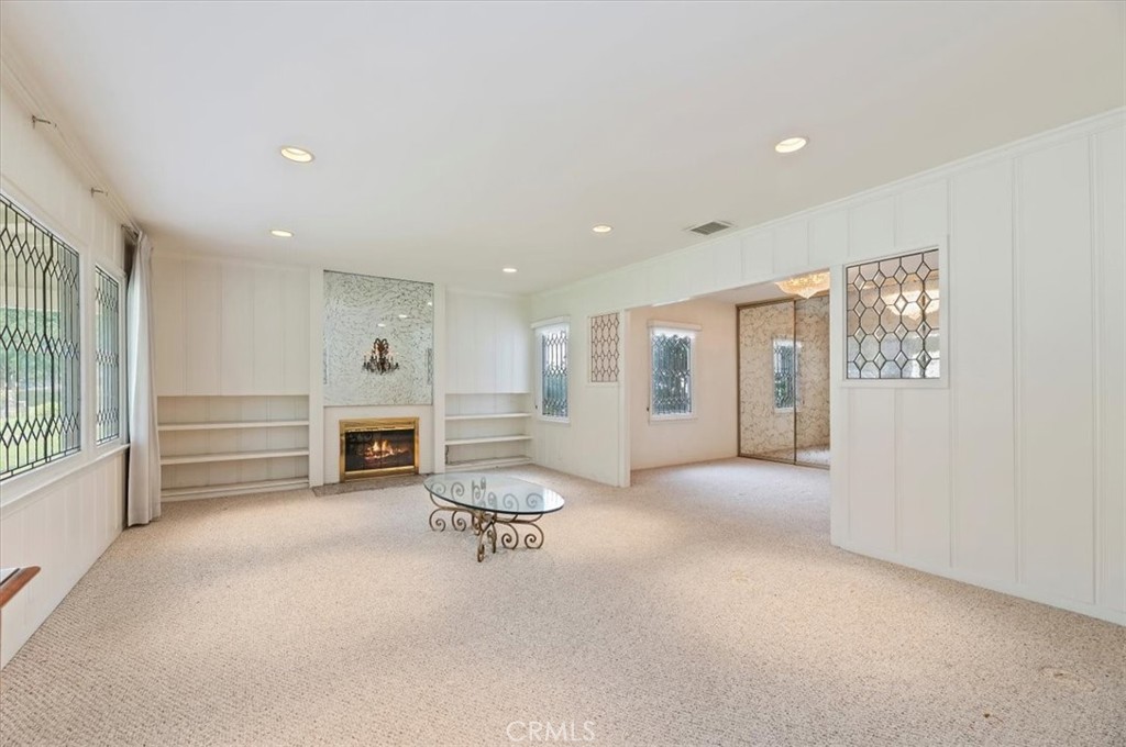 MLS #IV25223481 image #15