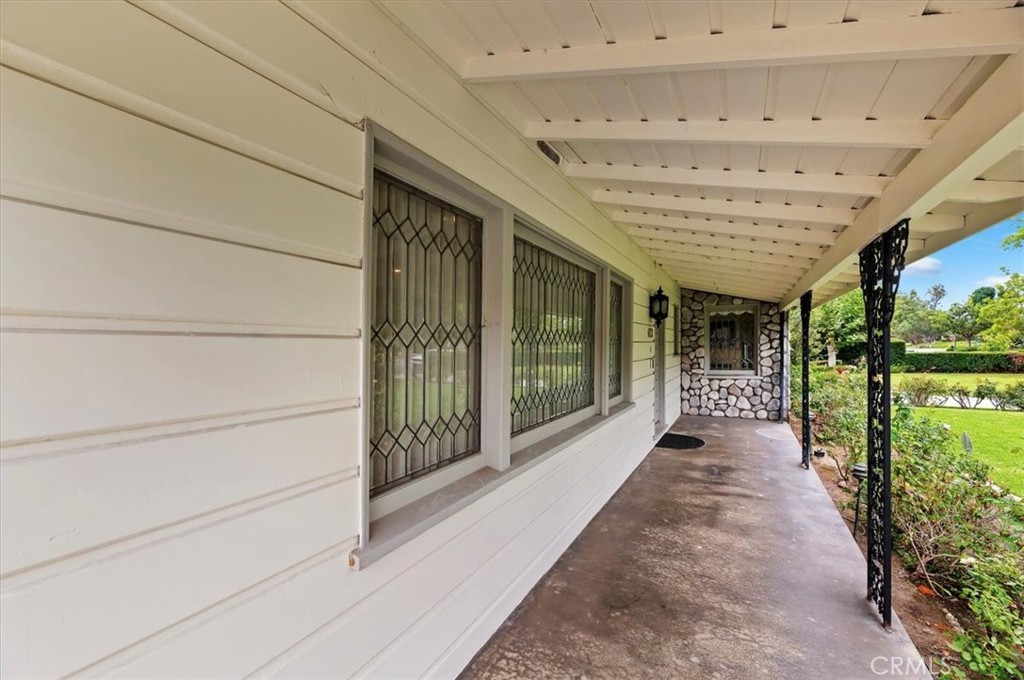 MLS #IV25223481 image #7