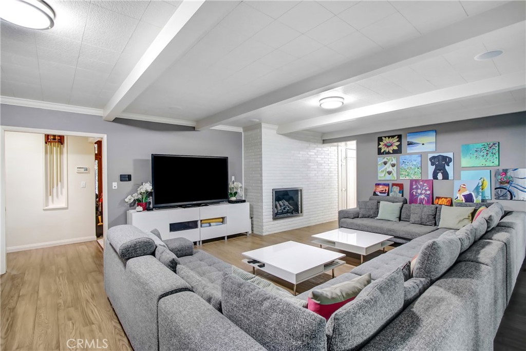 MLS #IV25223574 image #17