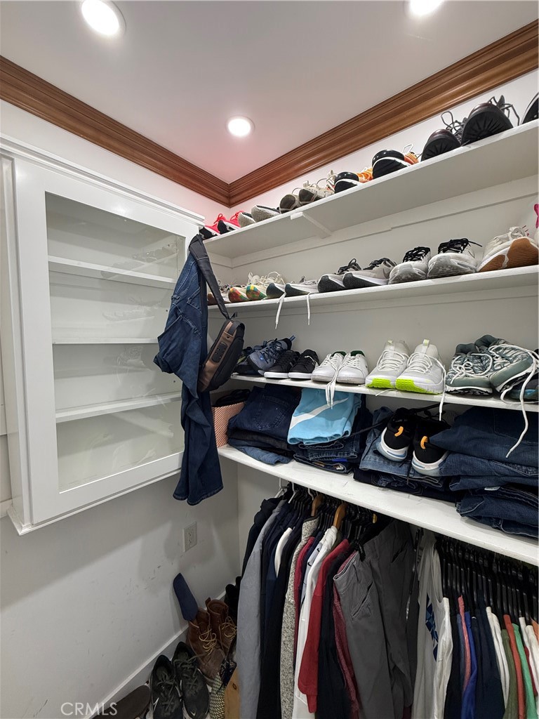 MLS #IV25223585 image #27