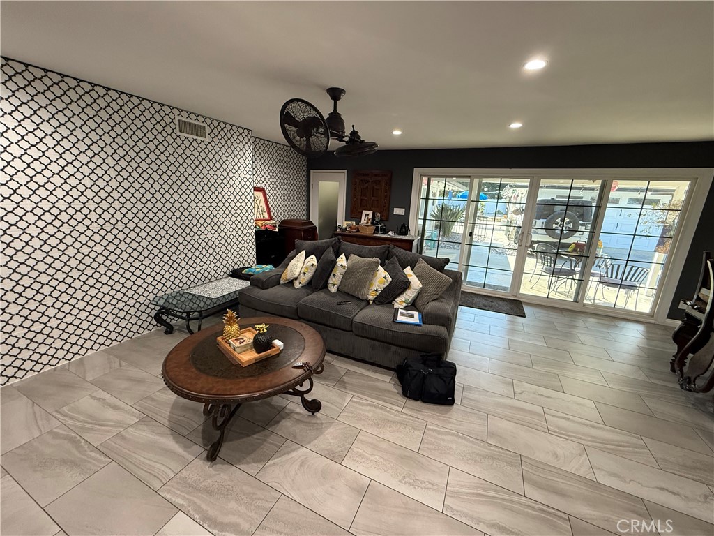 MLS #IV25223585 image #38