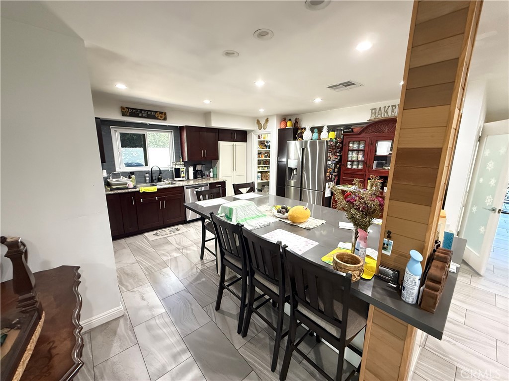 MLS #IV25223585 image #44