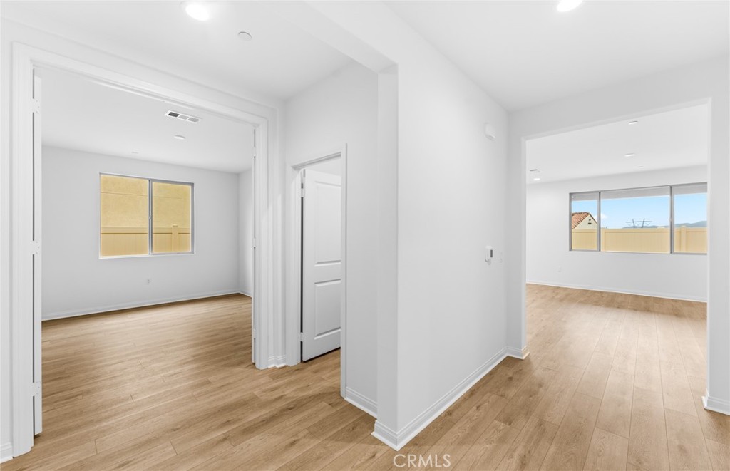 MLS #IV24255386 image #23