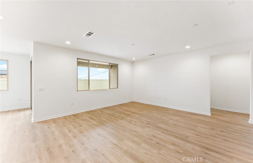 MLS #IV24255386 image #5