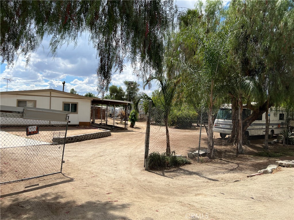 MLS #IV25224016 image #1