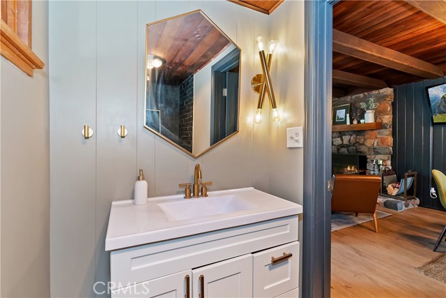 MLS #IV25224057 image #11