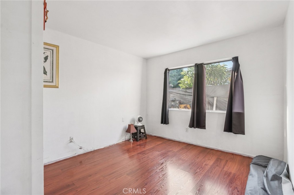 MLS #IV25224380 image #23