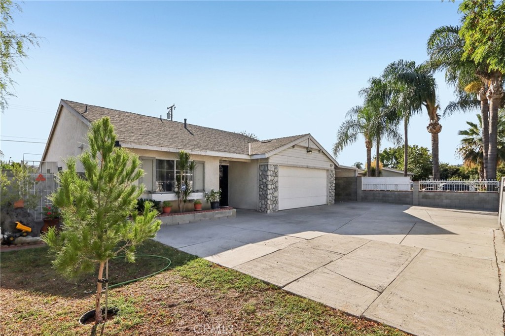 MLS #IV25224380 image #4