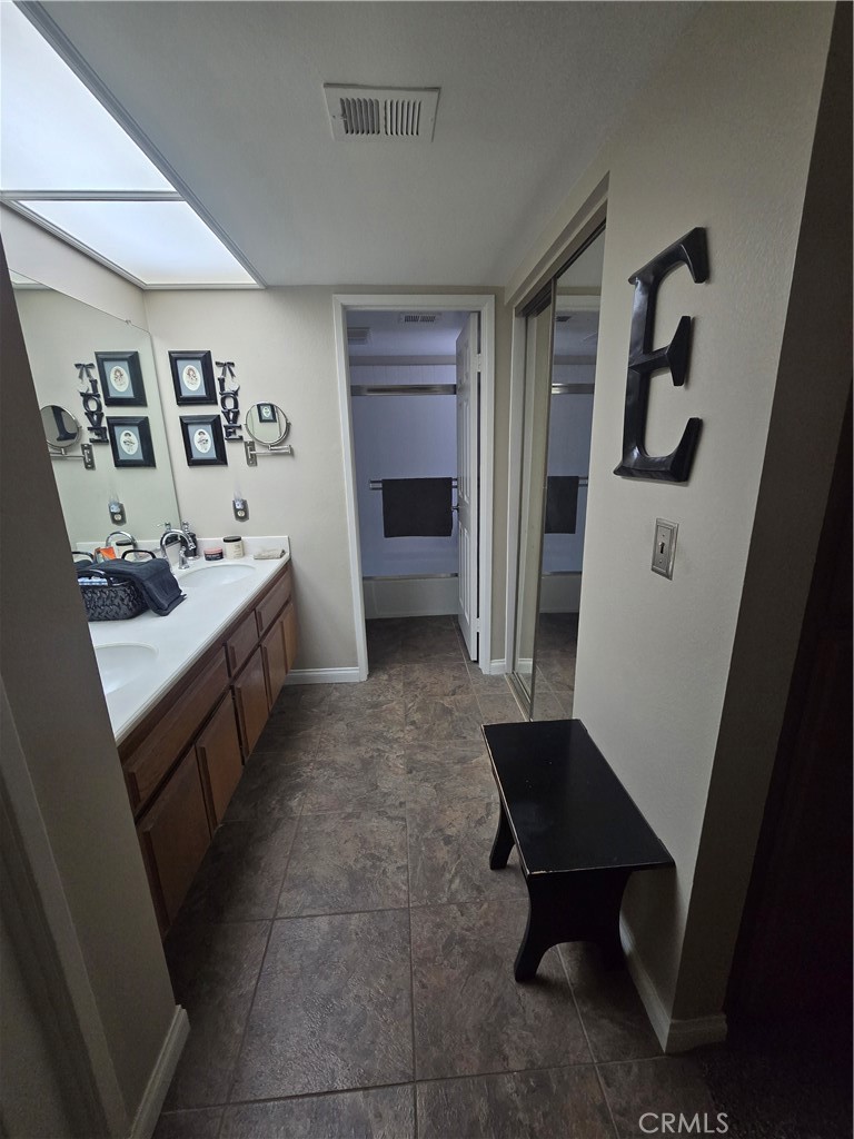 MLS #IV25225181 image #4