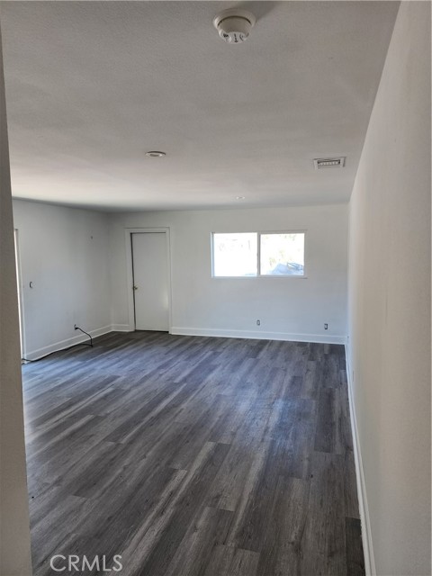 MLS #IV25225210 image #7