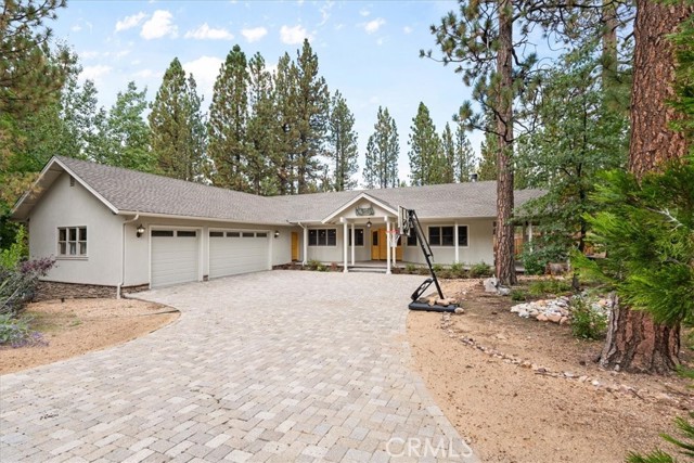 MLS #IV25225370 image #1