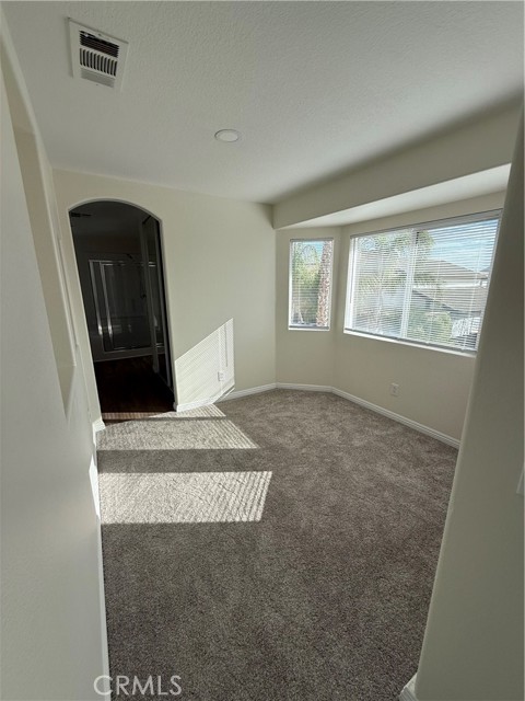 MLS #IV25225538 image #32