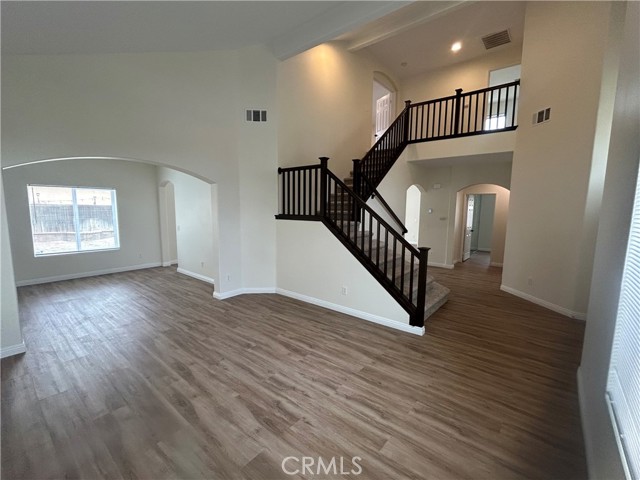 MLS #IV25225538 image #5