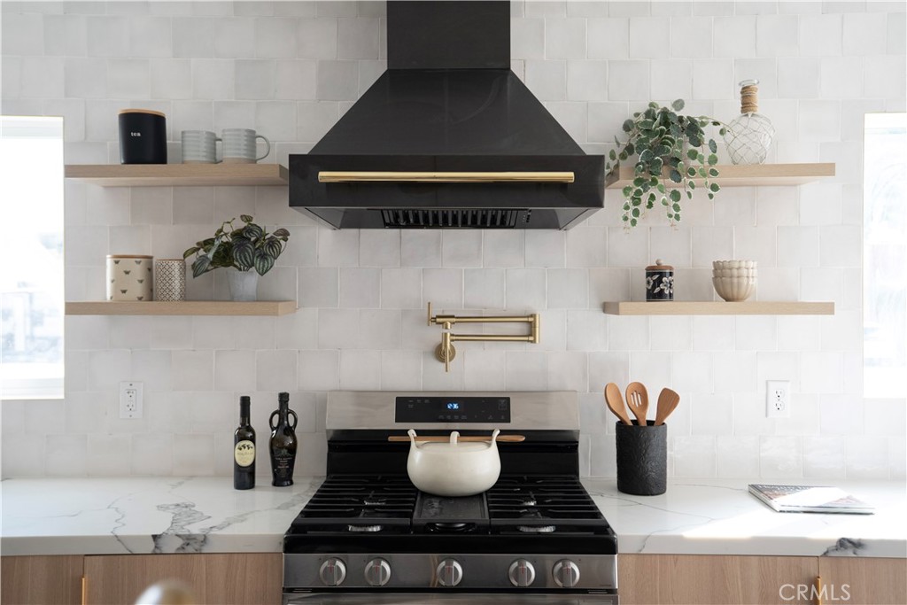 MLS #IV25225681 image #10