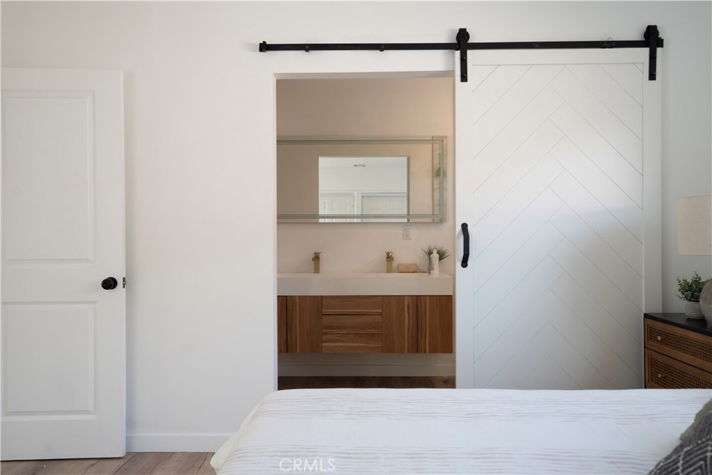 MLS #IV25225681 image #35