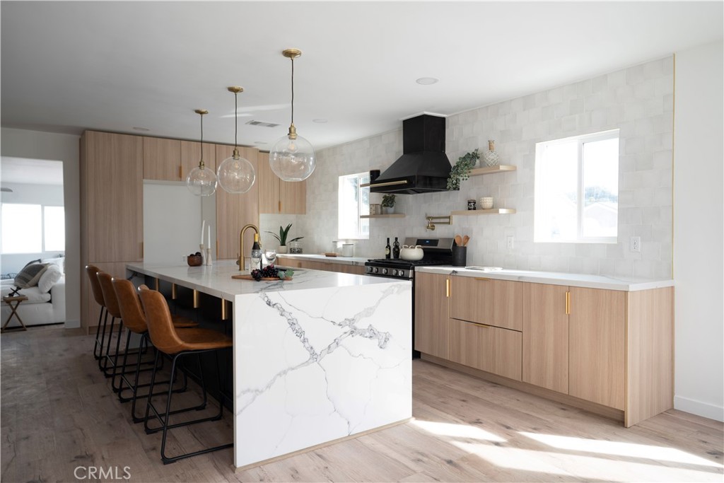 MLS #IV25225681 image #5