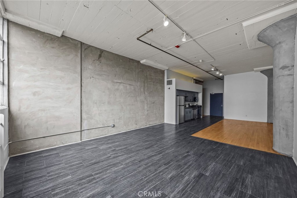 MLS #IV25226468 image #8