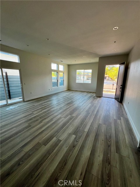 MLS #IV25227466 image #3