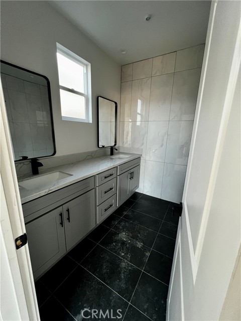 MLS #IV25227466 image #6